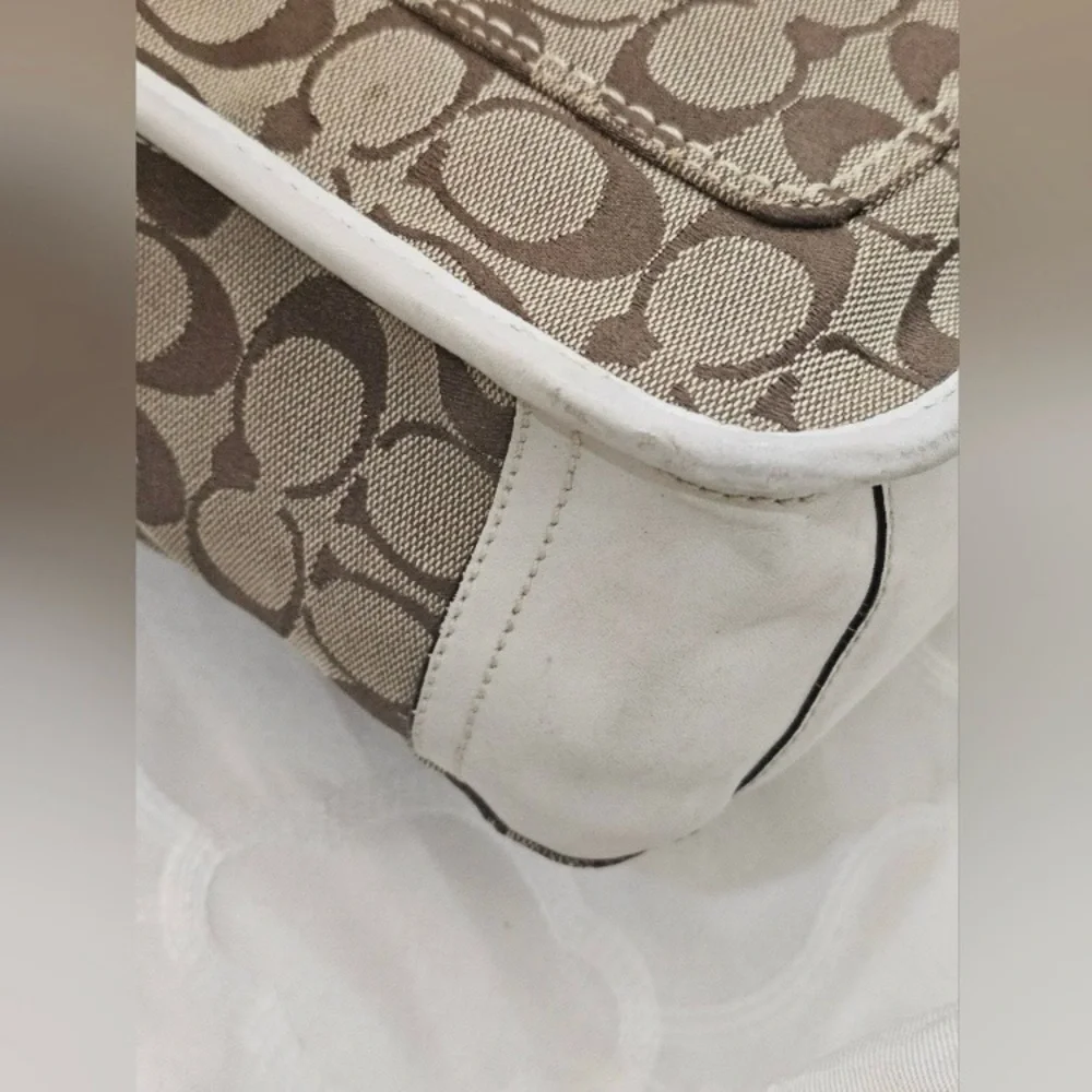 Coach Bleecker Khaki/Chalk Signature Flap Hobo GUC
